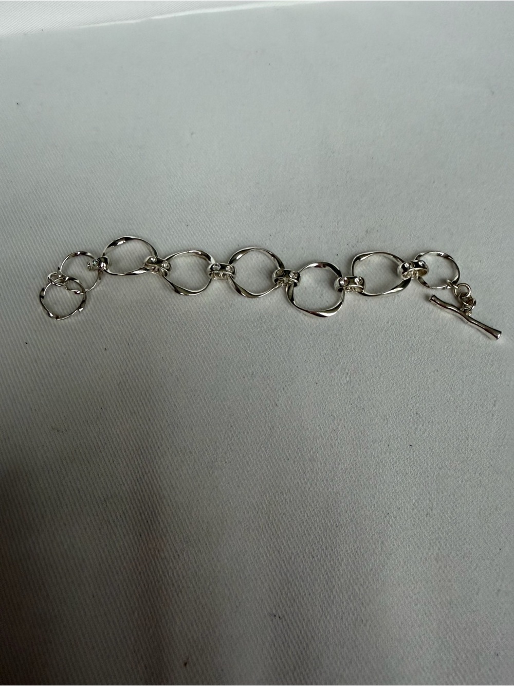 Polished Silver Link Circle Bracelet - Contemporary Women's Bracelet